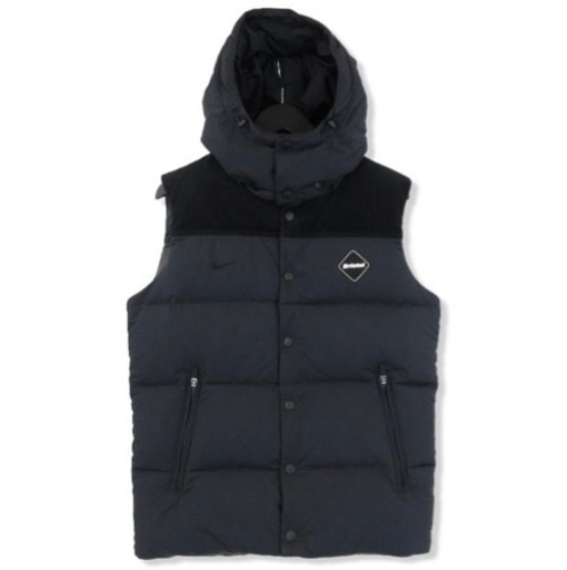 NIKE FCRB ダウンベスト