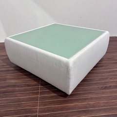 FLYMEe Noir FABIO GLASS LOW TABLE モデルルーム展示品の画像