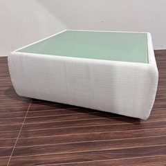 FLYMEe Noir FABIO GLASS LOW TABLE モデルルーム展示品の画像