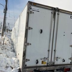 床縞鋼板良品【希少】 4トン保冷コンテナ 幅225ｃｍ長さ552ｃｍ高さ260ｃｍ コンテナ 物置 倉庫 アルミ箱 格安運送　江別市発の画像