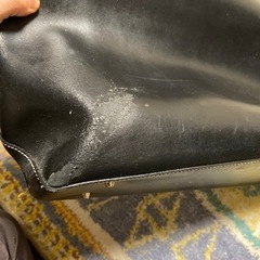 courrēges レザートートバッグの画像