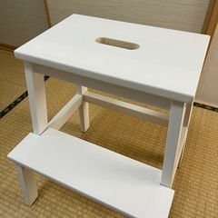 美品！IKEA 踏み台　の画像