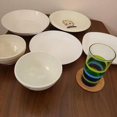 食器まとめ売り(リラックマコースターおまけ付き)の画像