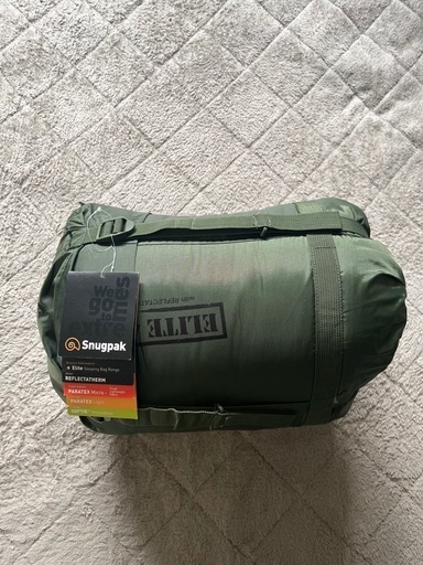 スナグパック　エリート4 寝袋　シュラフ