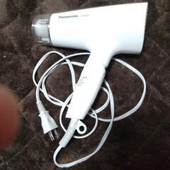 パナソニックドライヤー2014年製