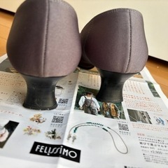 日本製　グレーパンプス　23cmの画像