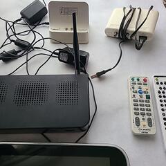 モニター、送信機、チューナーセットの画像