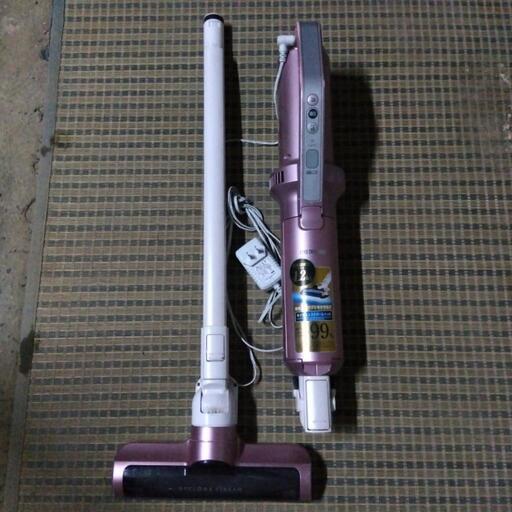 【和泉】配送可!! 動作品 2018年製 IRIS OHYAMA 軽量 スティッククリーナー 掃除機 IC-SLDC4 アイリスオーヤマ