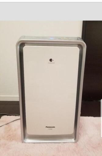 決まりました　Panasonic　加湿空気清浄機　F-VXM40  2017年製