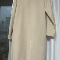 ホワイトオフ　コートの画像