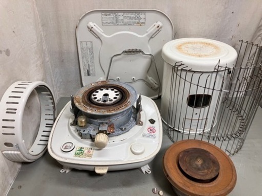 15、コロナ石油ストーブ