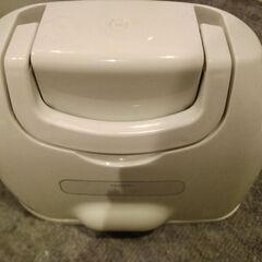 値下げTOSHIBAのスチームアイロン