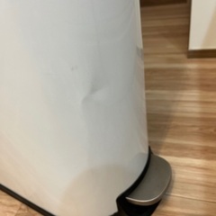 500円でシンプル可愛いゴミ箱の画像