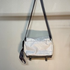 ノースフェイス ショルダーバッグの画像