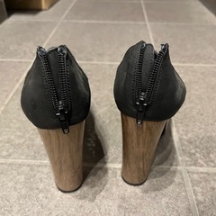 厚底サンダル　　一度のみ使用の画像