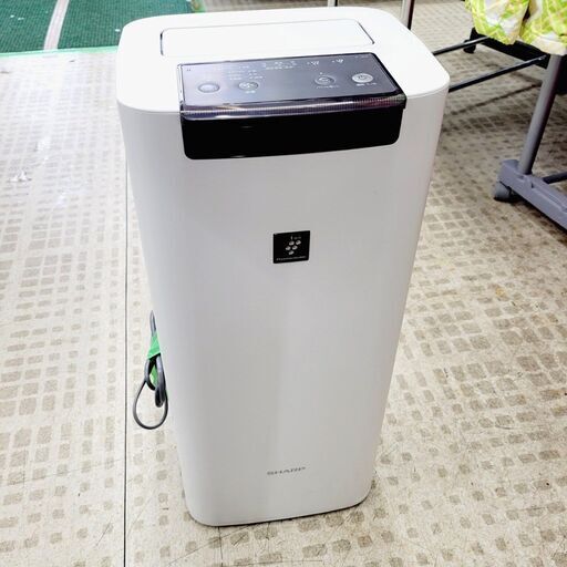 8/31【特価品】シャープ/SHARP 加湿空気清浄機 KI-JS40-W 2018年製