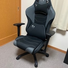 ジョニー・デップ(Johnny Depp)の直筆サイン入りオリジナルカラー写真