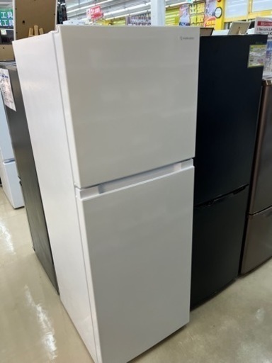 YAMADA?大容量ドアポケット?236L冷蔵庫　1122
