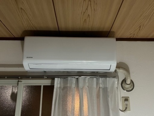 【美品】ルームエアコン譲ります(取り外し可能な方)