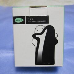 MINT ハグ　 ソルト＆ペッパー 入れ の画像