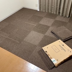タイルカーペット