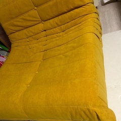AMERI homeカラーキャタピラーソファ【イエロー】の画像