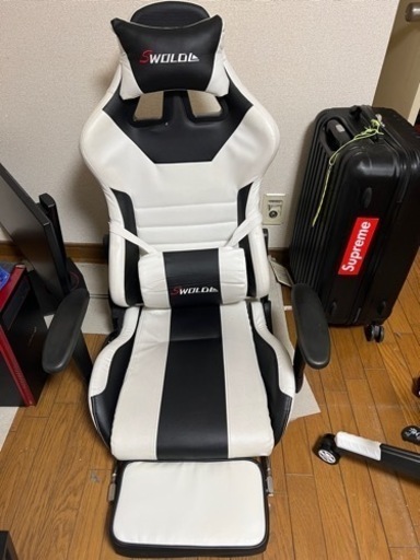 ゲーミングチェア　白　値下げ交渉受付ます