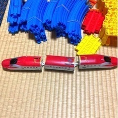 タカラトミー　プラレール　線路　車両　まとめ売り　電車　１００点以上　こまちの画像
