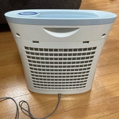 SHARP 空気清浄機　フィルター付属　中古の画像