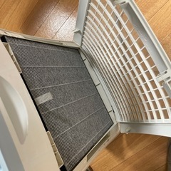 SHARP 空気清浄機　フィルター付属　中古の画像