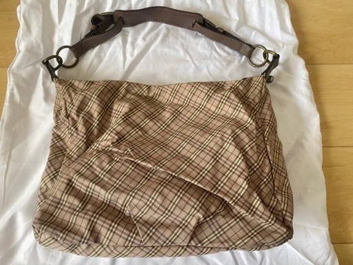 BURBERRYバッグ