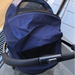 ベビーカー紺色