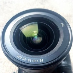 引越しセール　超美品ソニー1635GM F2.8 GM レンズの画像