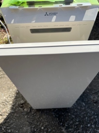 値下げ　三菱ハンドドライヤースリムタイプ