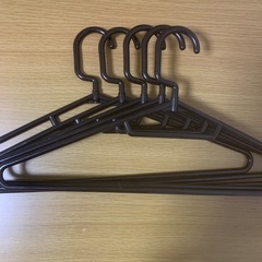 生活雑貨 洗濯用品 ハンガー首回転タイプ(黒)