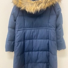 BEAMSダウンコートの画像