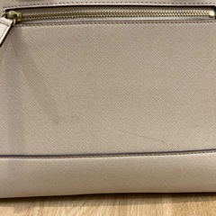 ブガッティ型ハンドバッグ　ベージュ　Perenneの画像