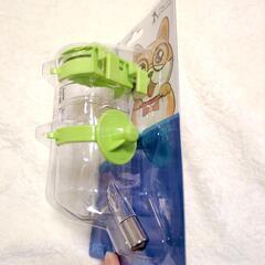 ペット用　給水器　水飲みボトル　グリーン