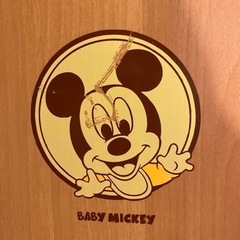 ベビーベッド（ディズニー柄、傷あり）の画像