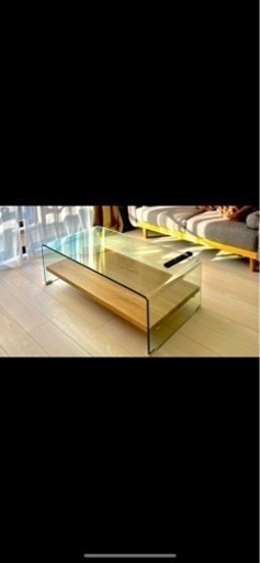 ガラステーブル