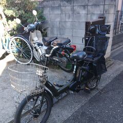 266🔵土日もお子様と土足のままご試乗可能。いろいろなタイプのご...