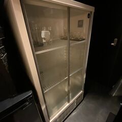 ホシザキ小形冷蔵ショーケース  SSB-70CT2【 飲み物用冷蔵庫 保冷ケースドリンク用冷蔵庫 業務用冷蔵ショーケース 人気保冷庫 展示ケース 陳列ケース 冷蔵オープンケース 食品ショーケース 】の画像