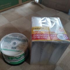 ❬20日まで❭データ用DVD-R  40枚以上  、バインダー ...