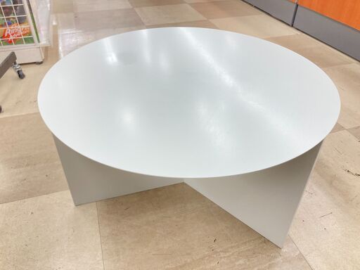 ラウンドテーブル　HAY　ホワイト