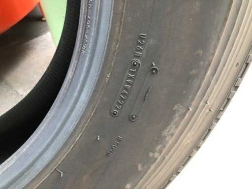 275/80R22.5 中古タイヤ　SP330