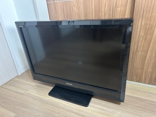 液晶テレビ　TOSHIBA REGZA 32型