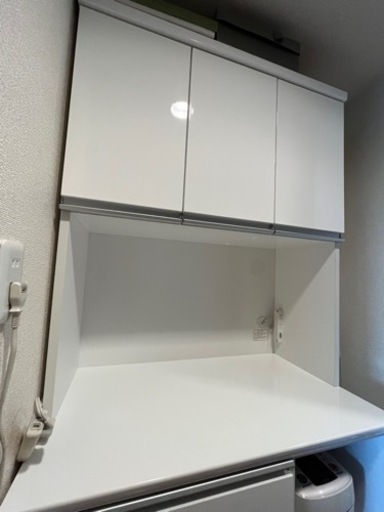 お取引中2/1まで！ニトリ食器棚 レジューム 90cm幅（オプション高機能レールへ変更品）上台＋下台セット