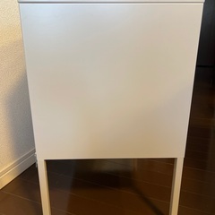 IKEA LIXHULT リックスフルトの画像
