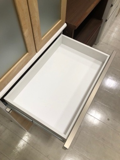 取りに来れる方限定！２枚扉の食器棚です！