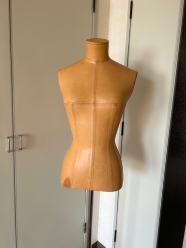 ★中古　ボディ　トルソー　ヌメ革製　レザー製　ファッション★
